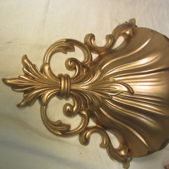 VTG PAIR OF WALL POCKET DECOR, URN STYLE, HOLLYWOOD REGENCY - Picture 4 of 5